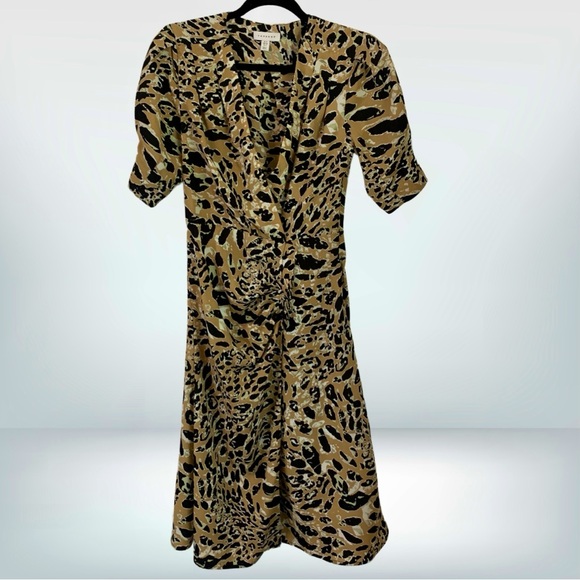 Topshop Leopard Print Wrap Dress, size 4 - Picture 2 of 11
